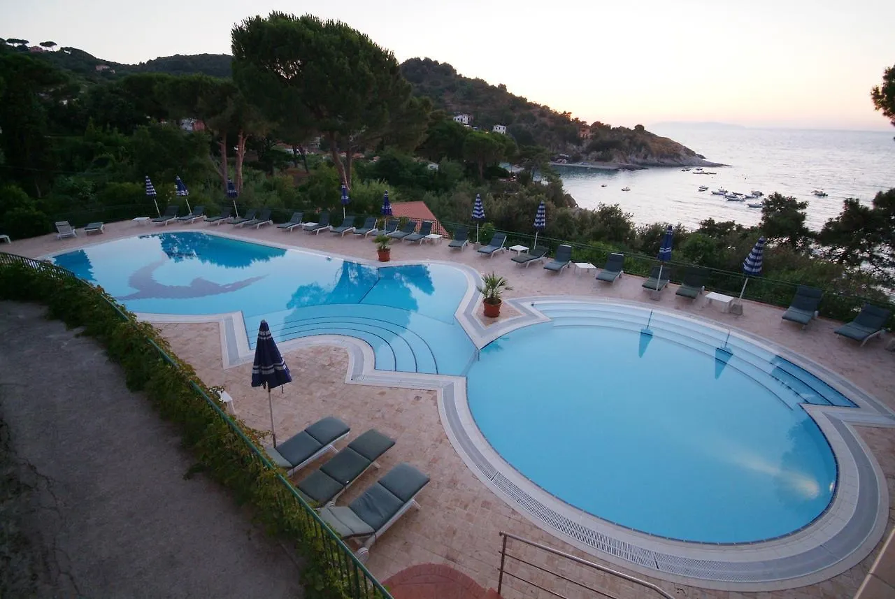 Hotel Da Giacomino Sant'Andrea  3*, Sant'Andrea (Isola d'Elba) Italy